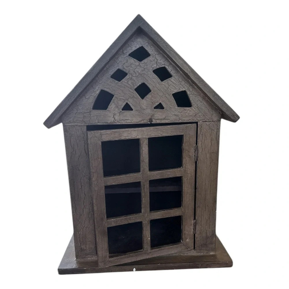 Three hands Corp mini wooden cottage decor